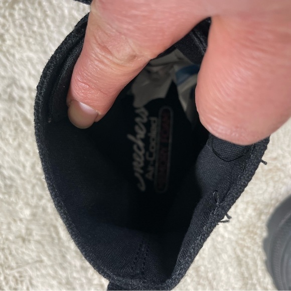 Skechers canvas boots size. 8 - Picture 2 of 4